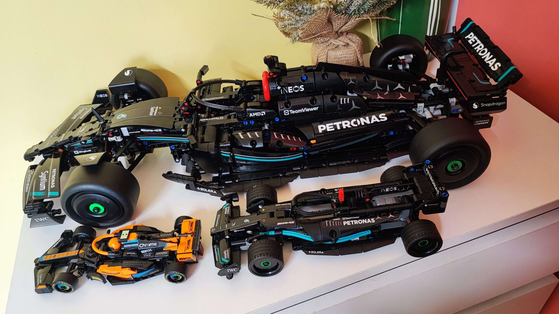 LEGO Technic Mercedes-AMG F1 W14 E Performance