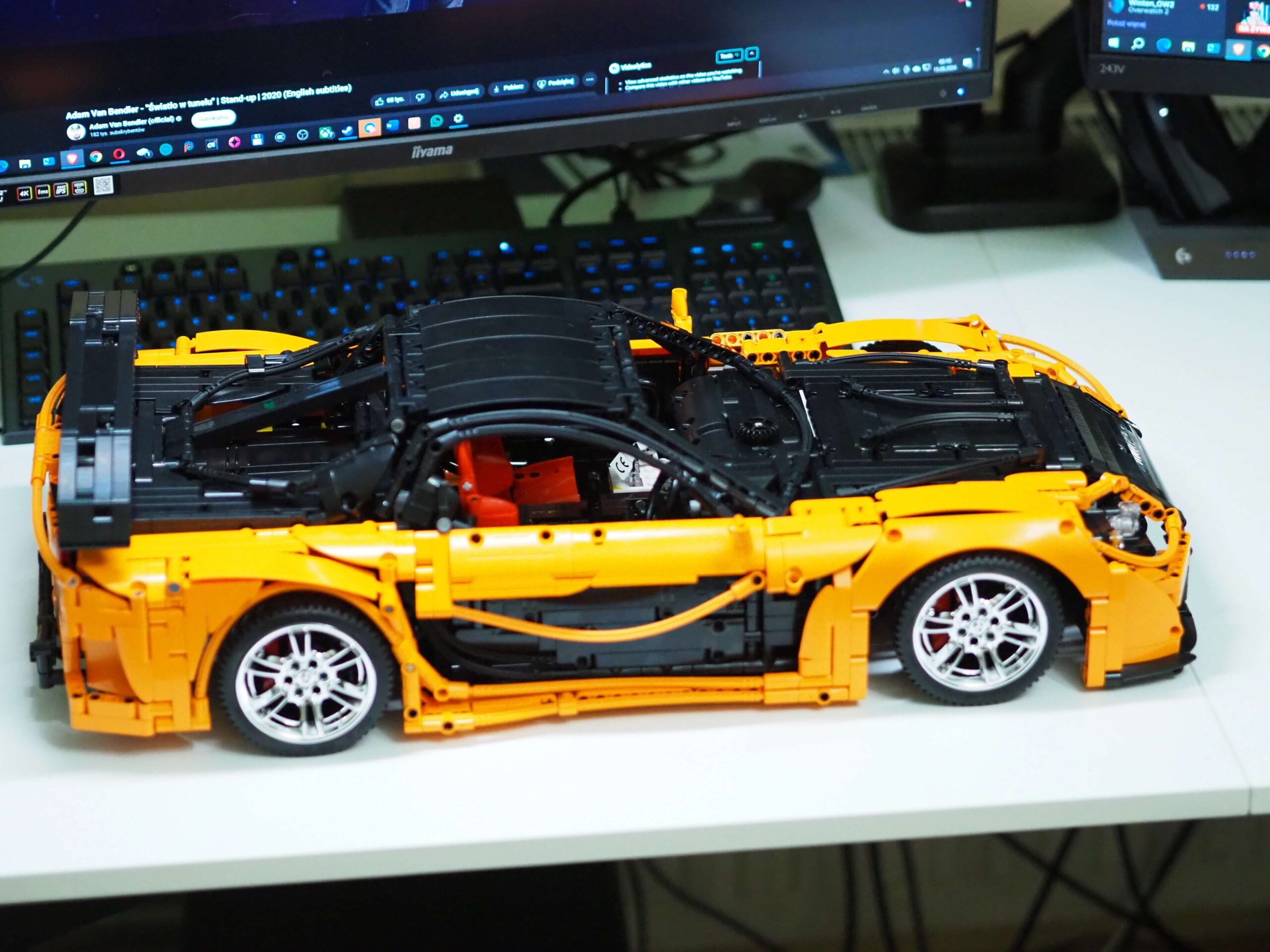 CaDA Mazda RX-7 C61502W