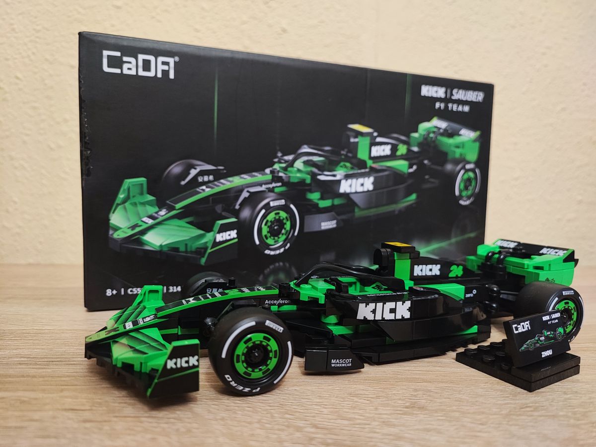 Zdjęcie okładkowe wpisu Recenzja: CaDA KICK Sauber Team C44 – Perfekcyjny model dla fanów F1