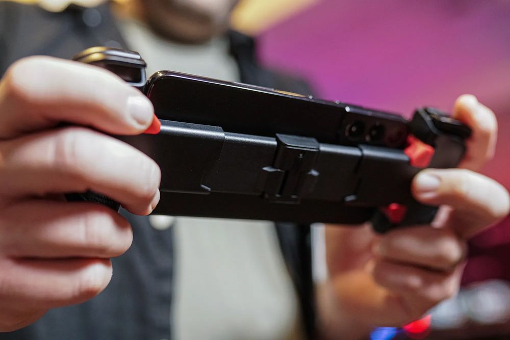 Zdjęcie okładkowe wpisu CES 2025: Acer Nitro Mobile Gaming — poznaj nowy przenośny kontroler.