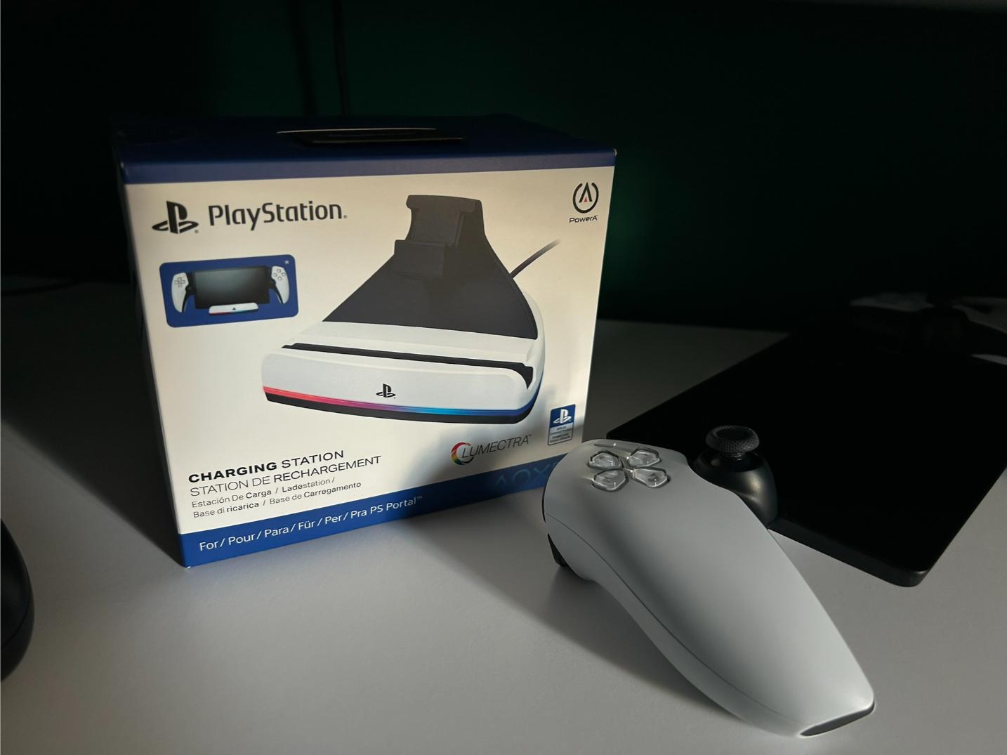 Zdjęcie okładkowe wpisu Test: stacja ładująca PowerA Lumectra dla PlayStation Portal