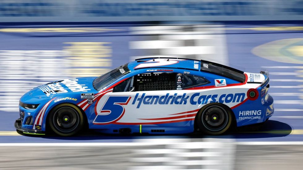 Zdjęcie okładkowe wpisu NASCAR 26 zaprezentowane. Kyle Larson na okładce, wraca długo wyczekiwana funkcja