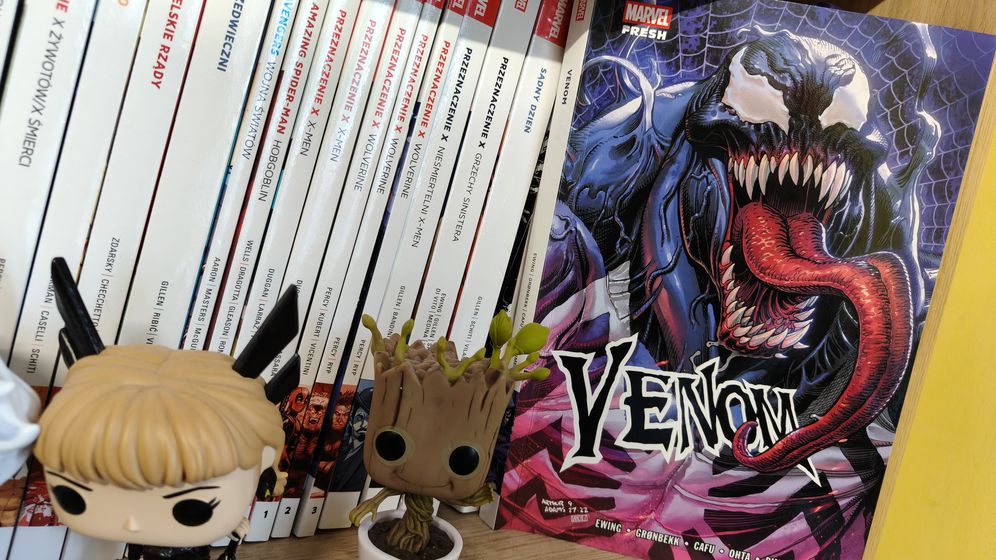 Zdjęcie okładkowe wpisu Recenzja komiksu: Venom. Tom 3 – Eddie Brock, Doktor Doom i symbiotyczna Czarna Wdowa